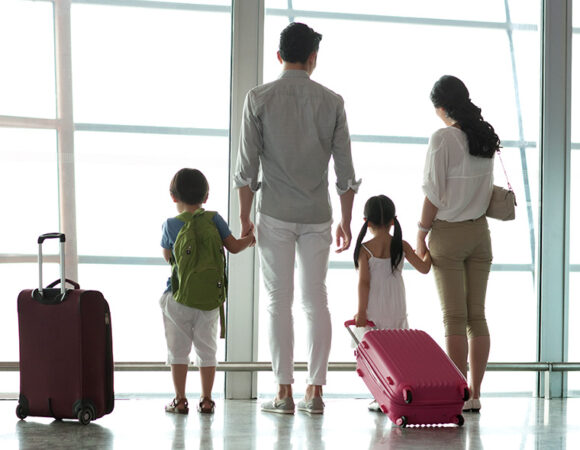 Qué necesito saber sobre viajar con niños: Consejos para padres aventureros