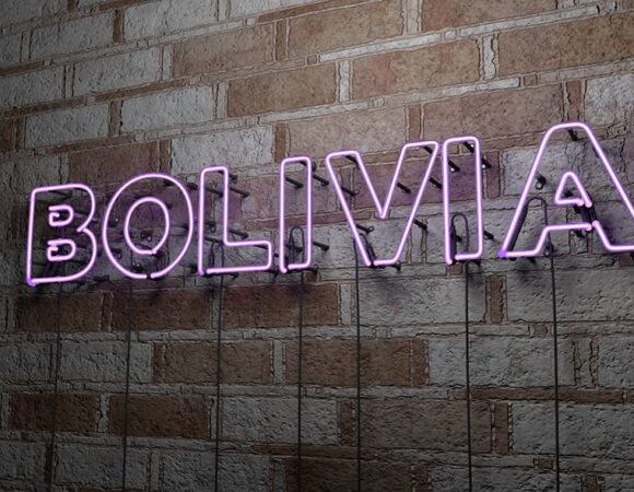 Bolivia de noche: Vida nocturna y entretenimiento en las ciudades